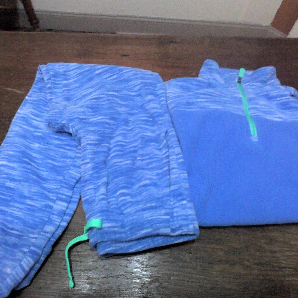 Boy's 10/12  Tek Gear track suit